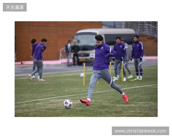 足球报：津门虎新赛季负10分开局形势严峻，于根伟并未失去信心